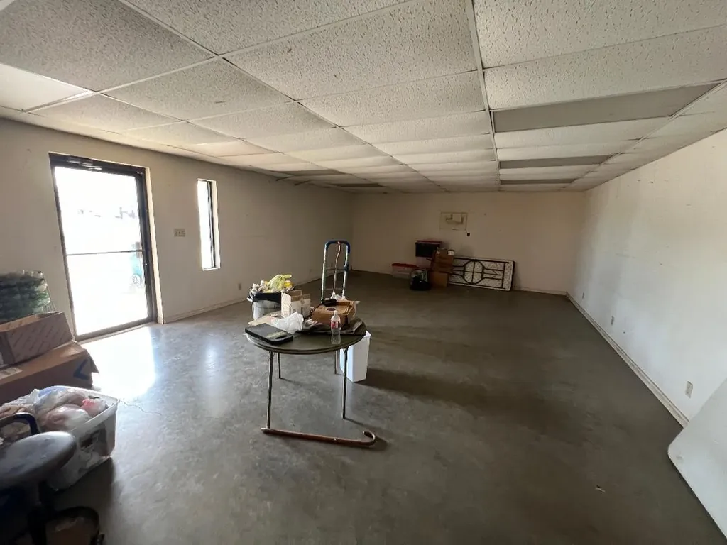 804 S Bosque Street Whitney TX 76692