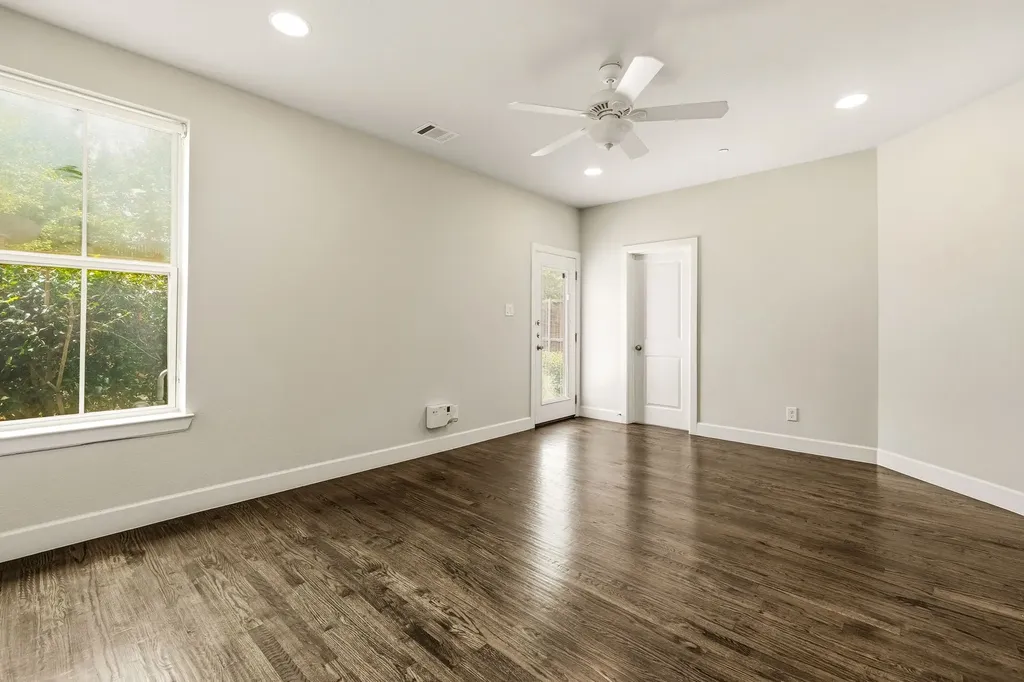 1856 Stevens Bluff Lane Dallas TX 75208