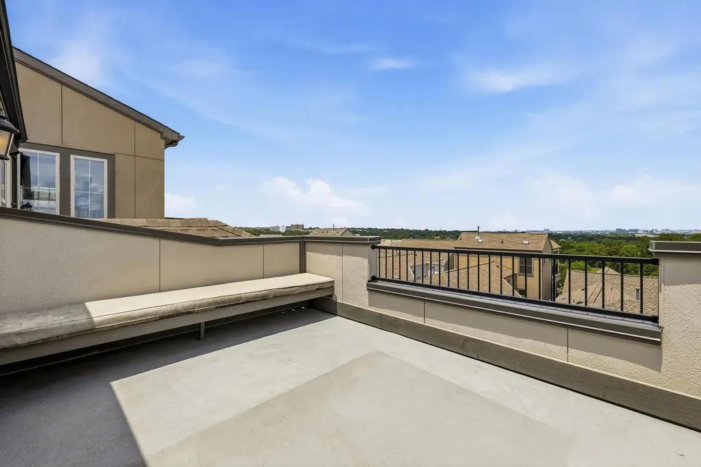 1856 Stevens Bluff Lane Dallas TX 75208