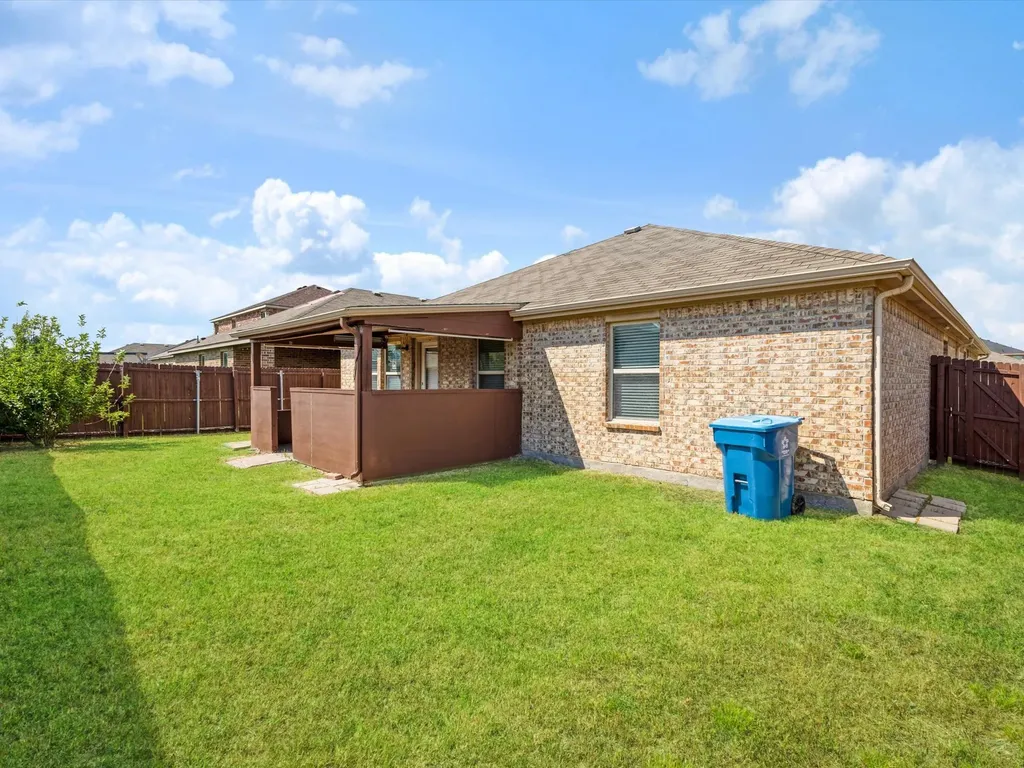 2307 Pontotoc Drive Forney TX 75126