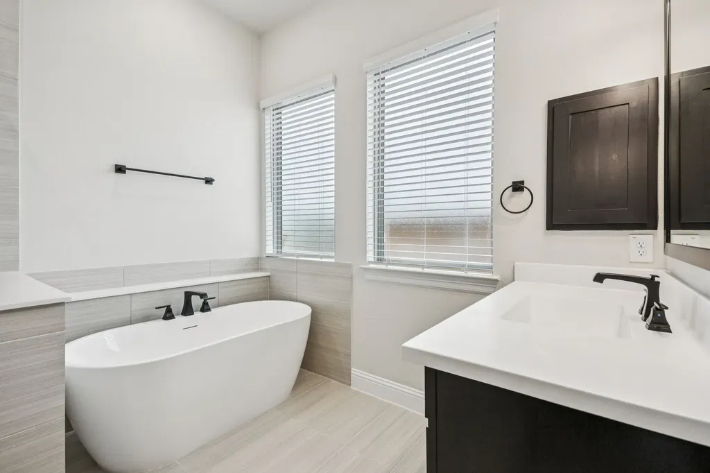 9221 Persimmon Lane Mesquite TX 75126