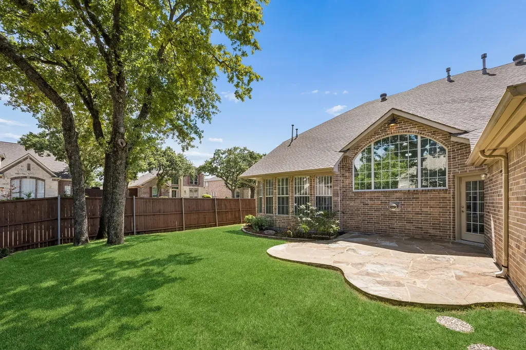 122 Woodland Cove Coppell TX 75019