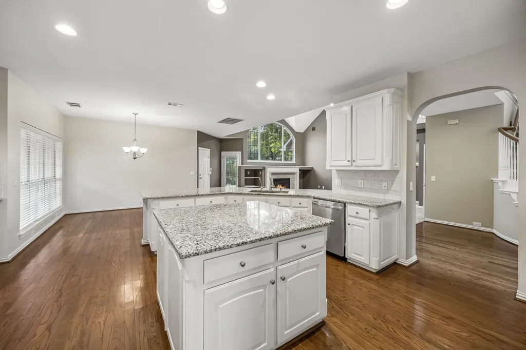 122 Woodland Cove Coppell TX 75019