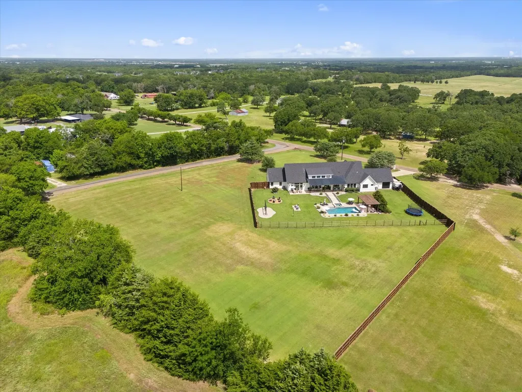 4884 County Road 2216 Caddo Mills TX 75135