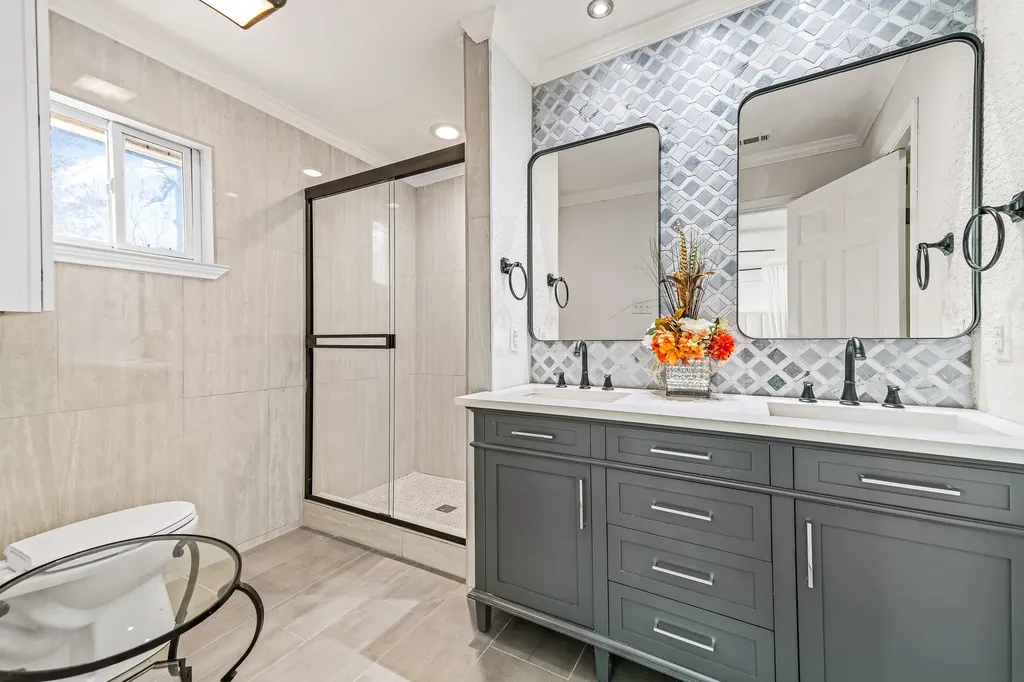 3027 Dorrington Drive Dallas TX 75228