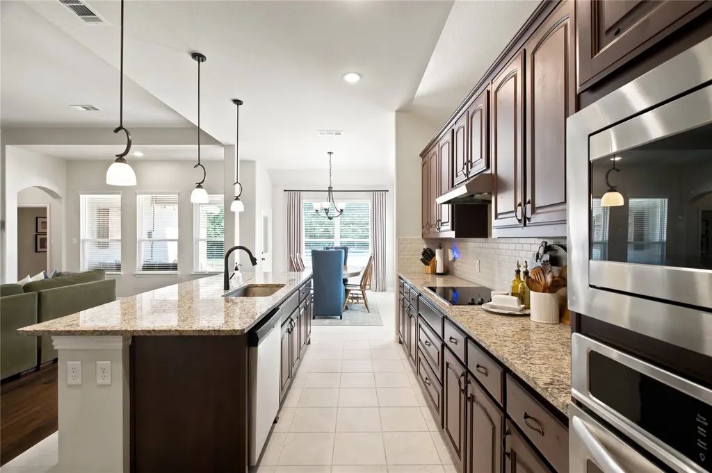 1036 Northern Oaks Court Springtown TX 76082