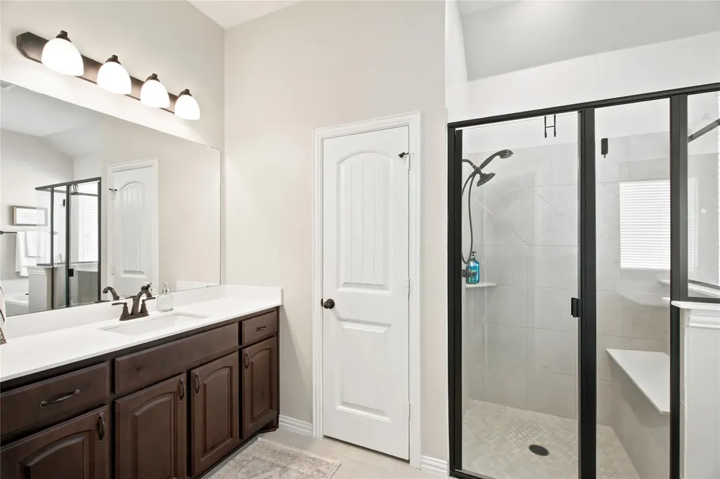 1036 Northern Oaks Court Springtown TX 76082