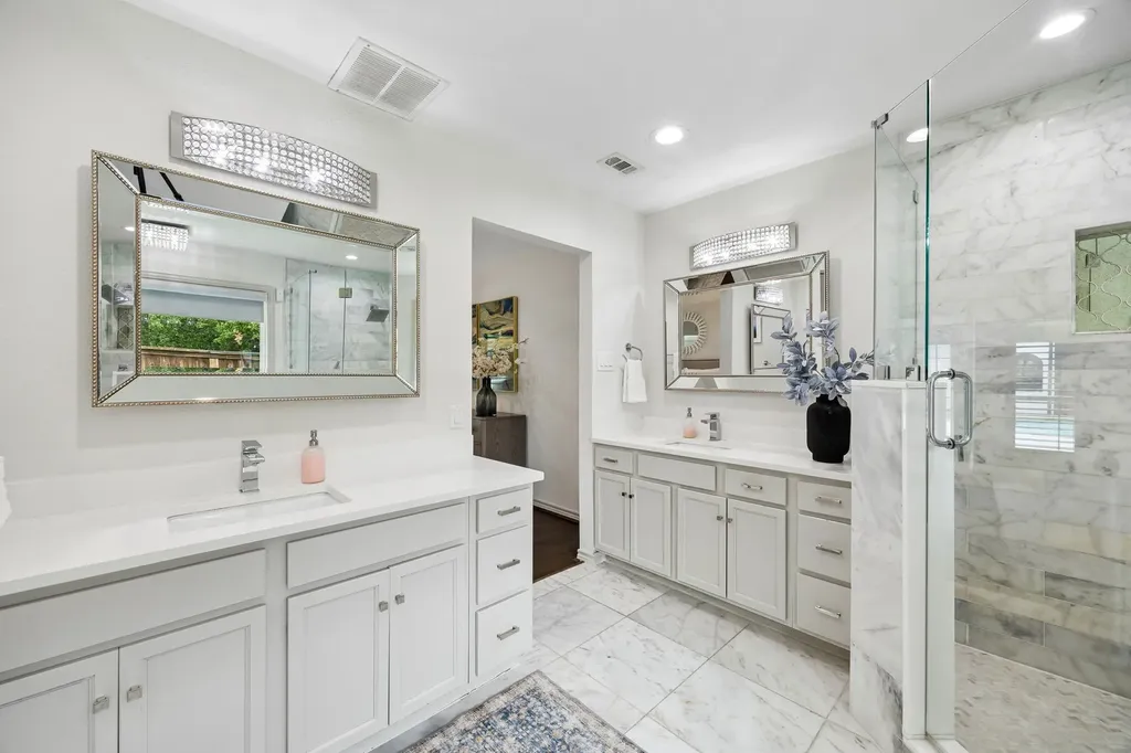 16814 Deer Park Drive Dallas TX 75248