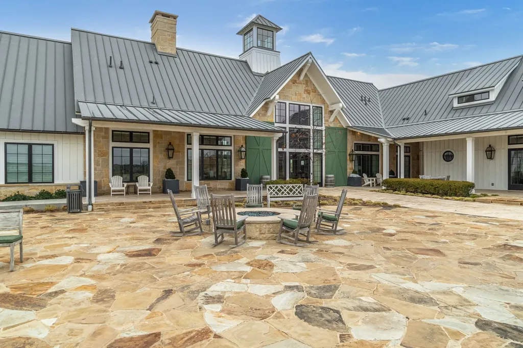 1516 Lantana Avenue Aubrey TX 76227