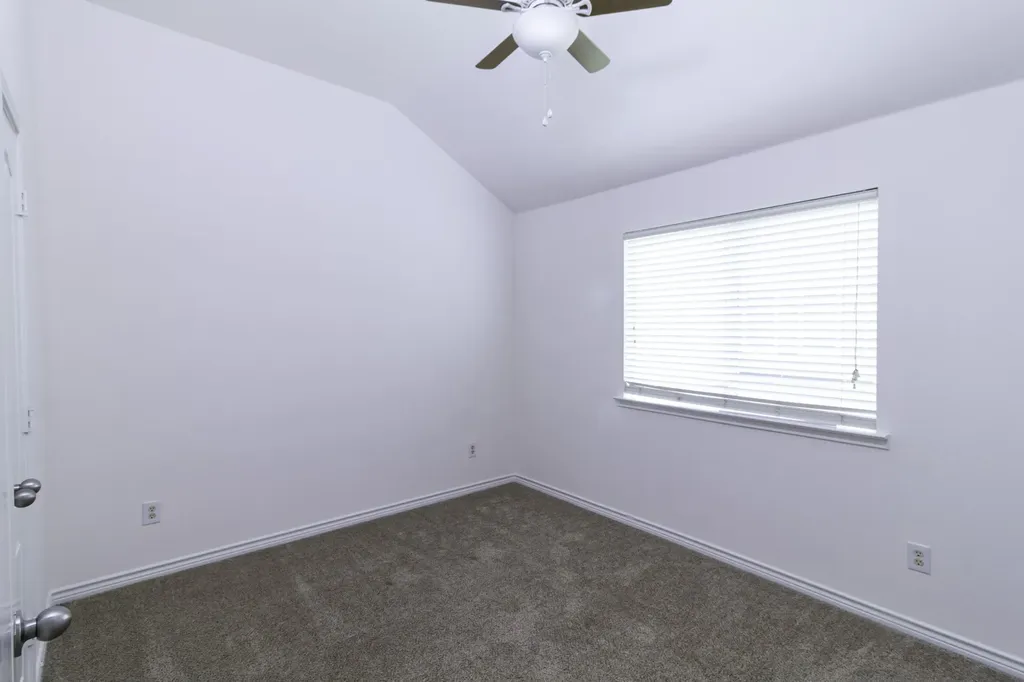 1609 Jasmine Trail Savannah TX 76227
