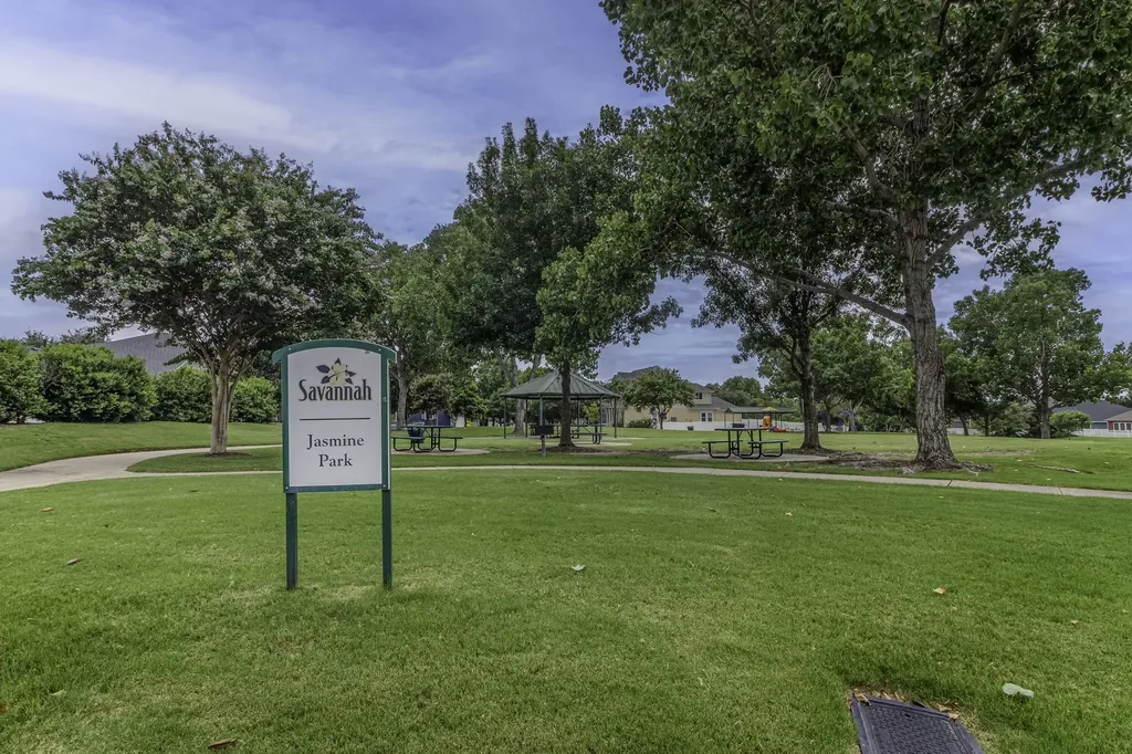 1609 Jasmine Trail Savannah TX 76227