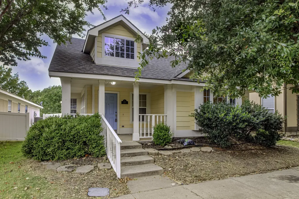 1609 Jasmine Trail Savannah TX 76227