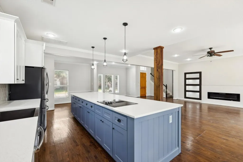 6043 Fieldstone Drive Dallas TX 75252
