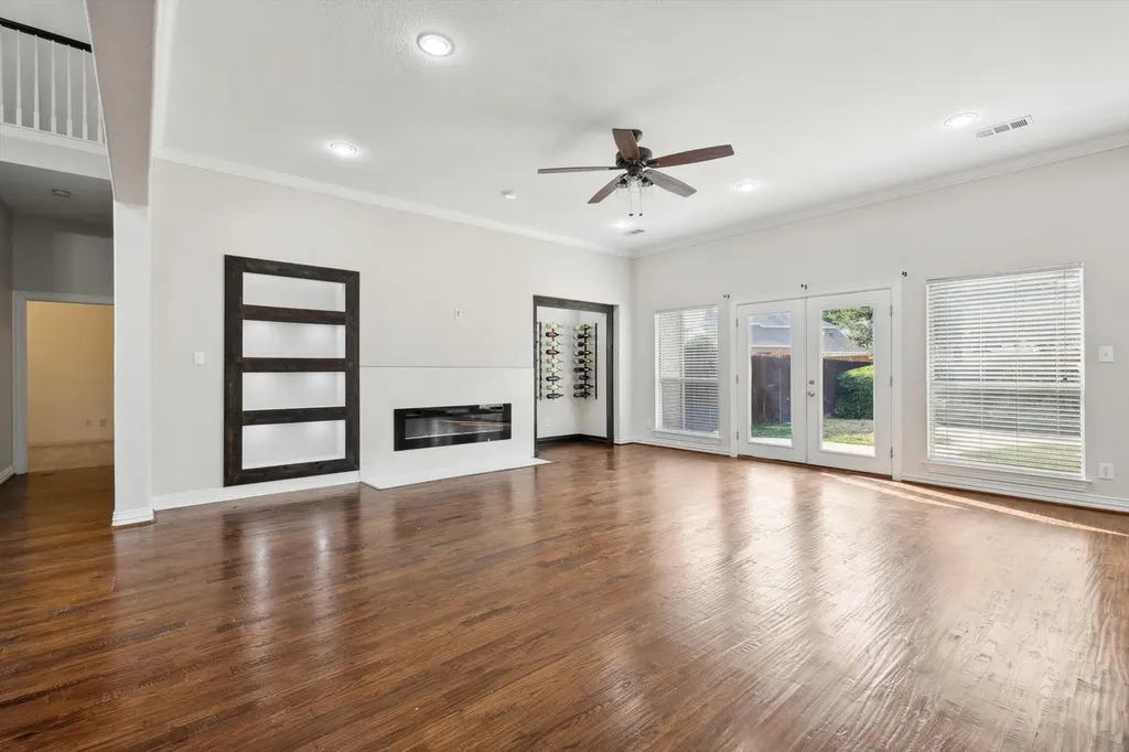 6043 Fieldstone Drive Dallas TX 75252