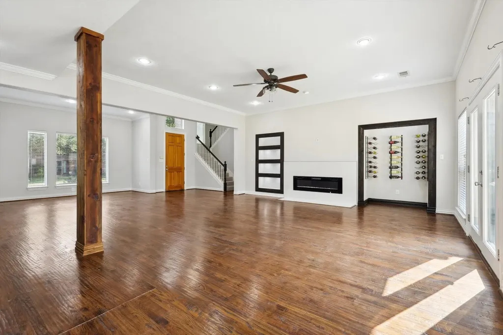 6043 Fieldstone Drive Dallas TX 75252