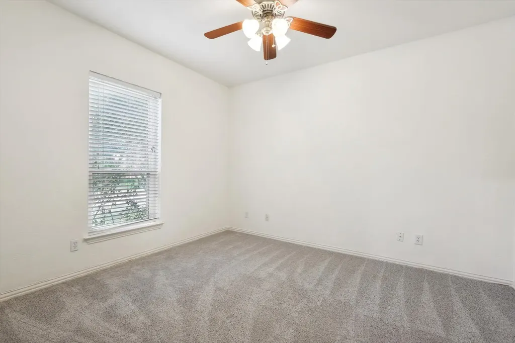 6043 Fieldstone Drive Dallas TX 75252