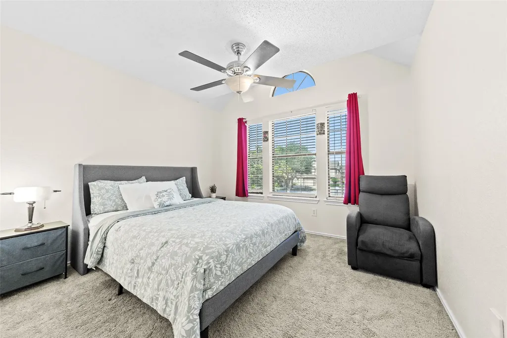 420 Santa Fe Trail Irving TX 75063