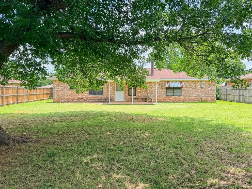 5210 Wildwood Drive Wichita Falls TX 76302