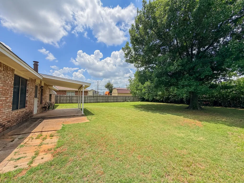 5210 Wildwood Drive Wichita Falls TX 76302