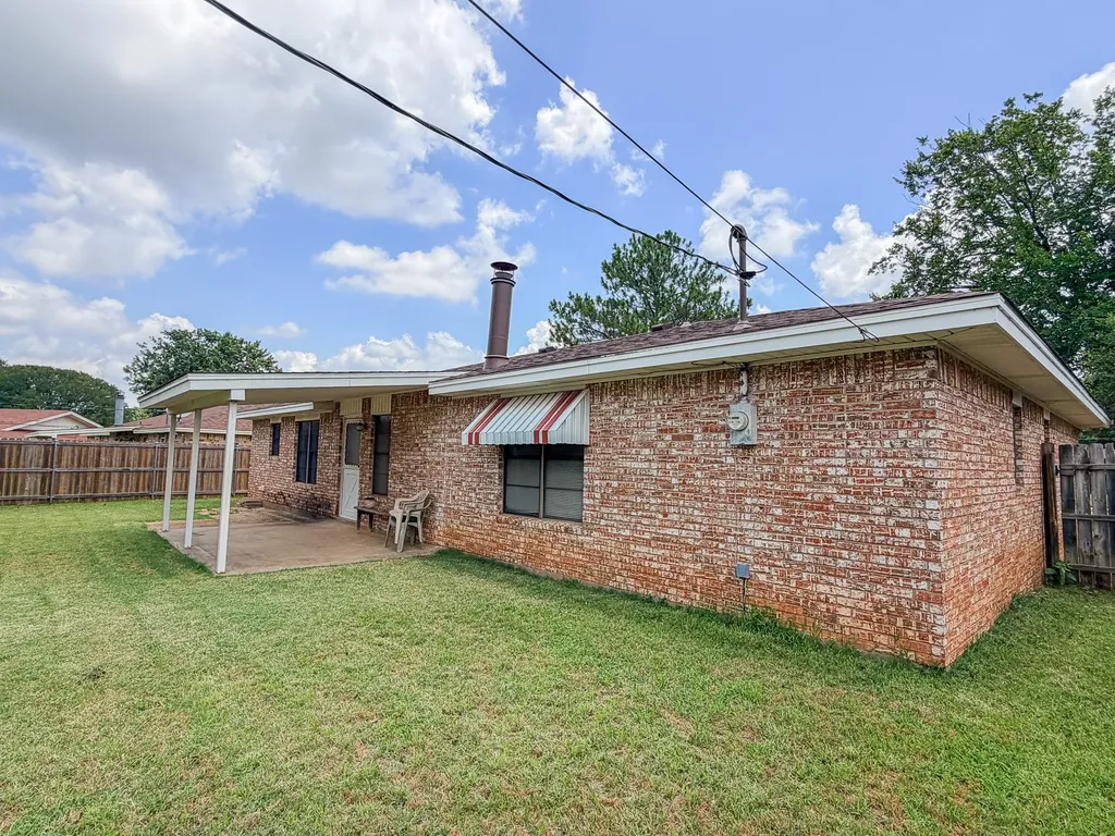 5210 Wildwood Drive Wichita Falls TX 76302