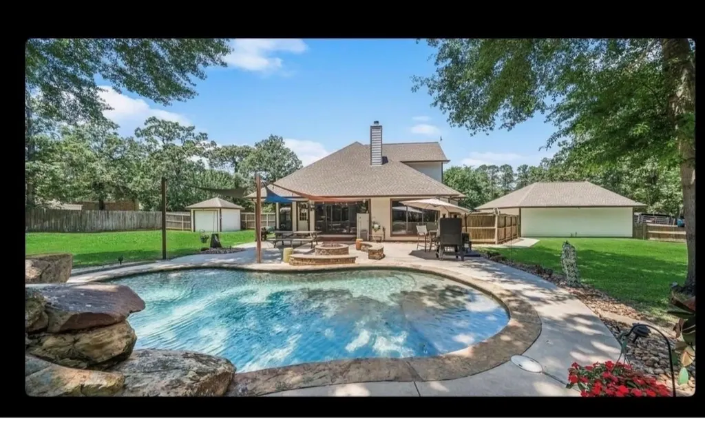 12300 Cedar Willis TX 77378