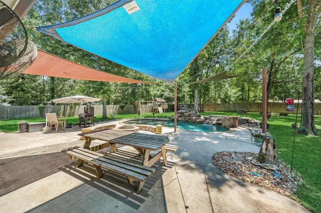 12300 Cedar Willis TX 77378
