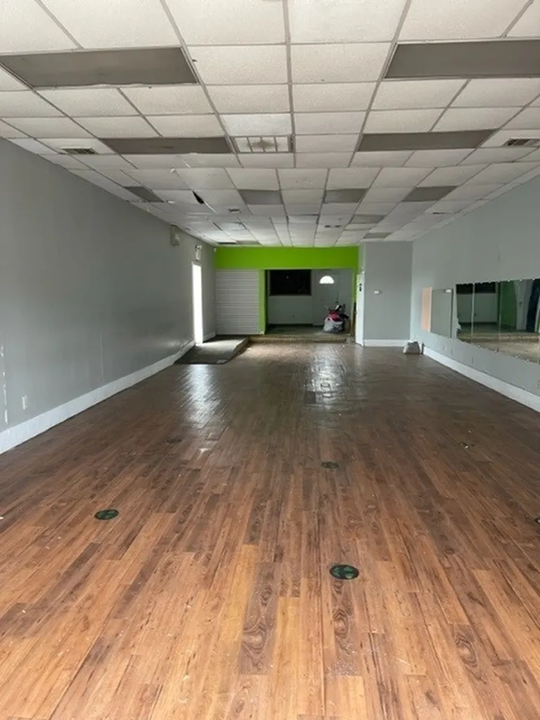 5002 E Grand Avenue Dallas TX 75223