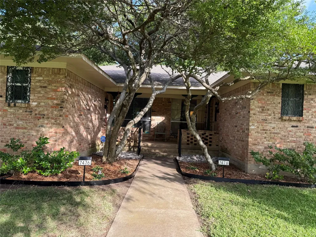 7476 Walling Lane Dallas TX 75231
