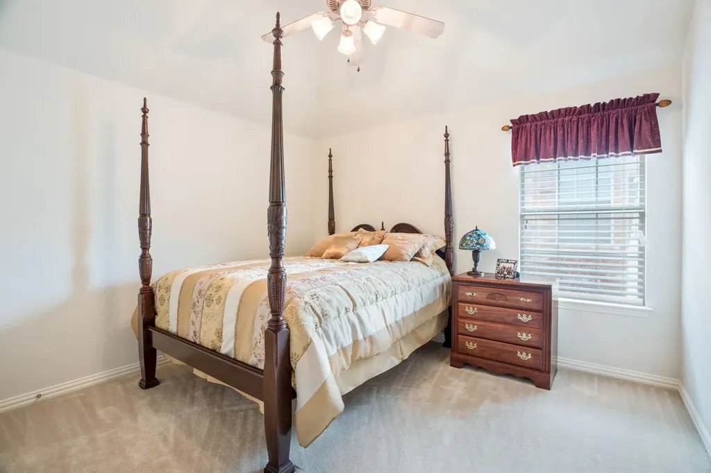 1141 Mission Lane Lantana TX 76226