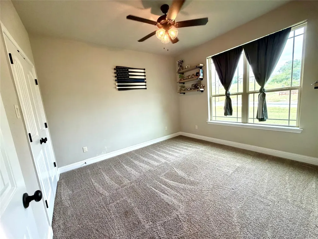 1025 Tex Lane Springtown TX 76082