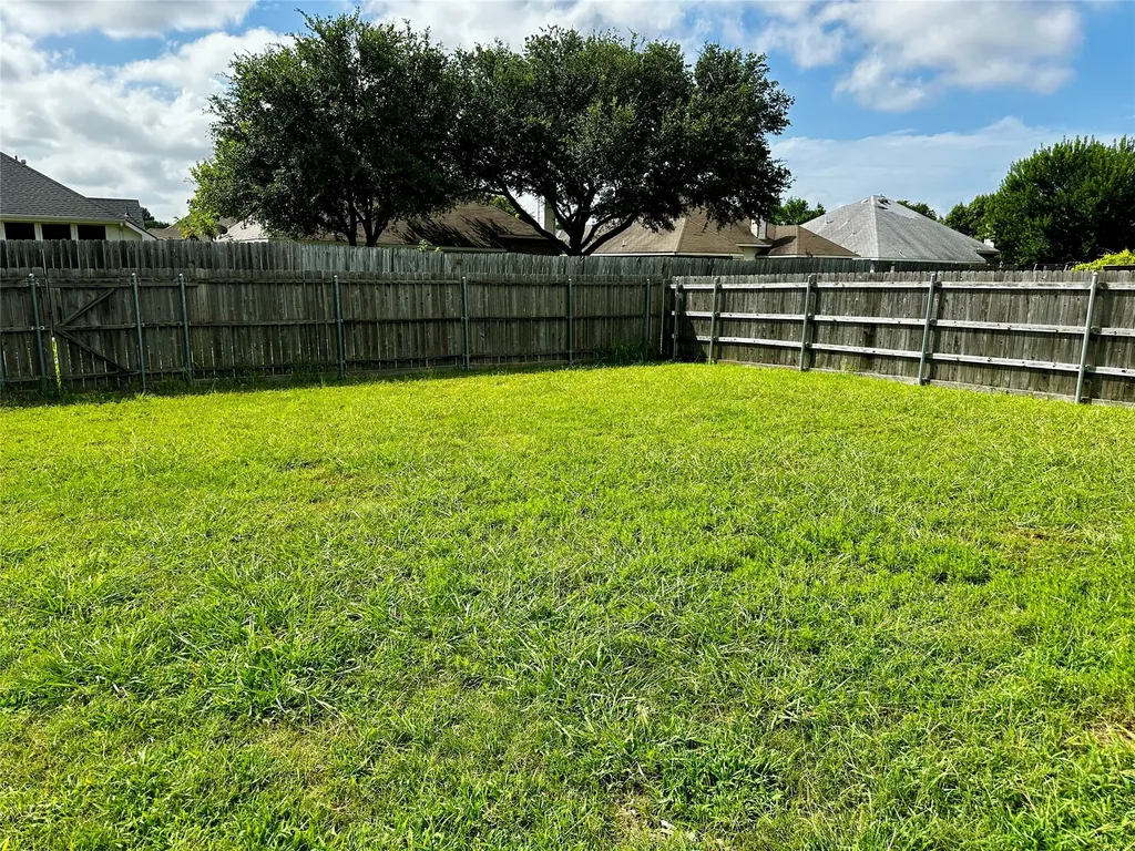912 Alpine Street Forney TX 75126