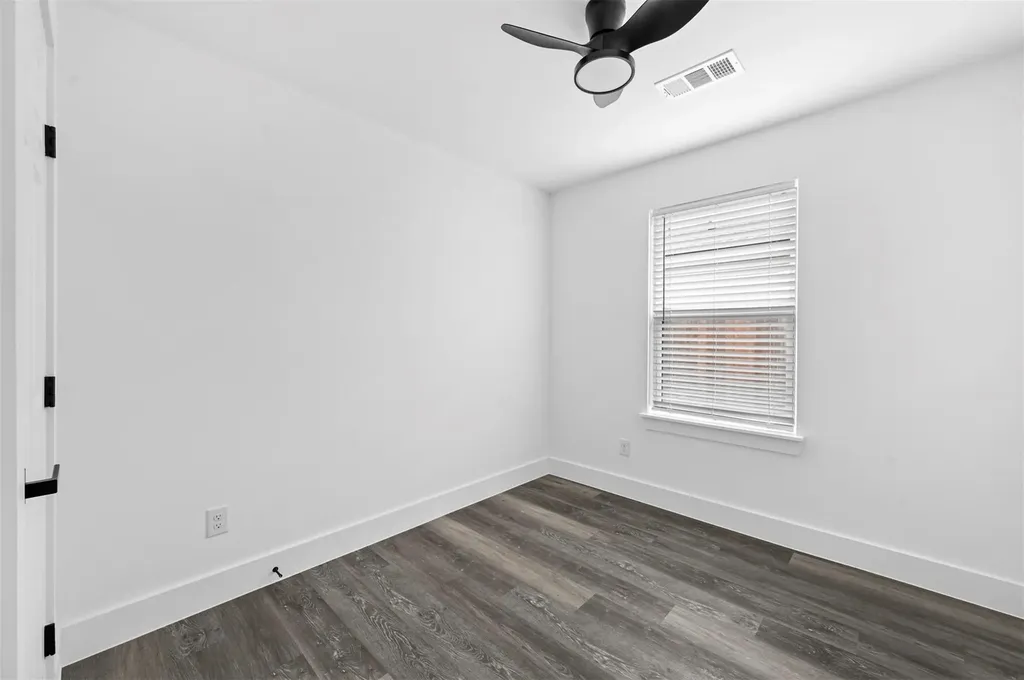 3018 Henry Street Greenville TX 75401