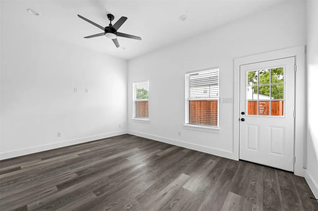 3018 Henry Street Greenville TX 75401