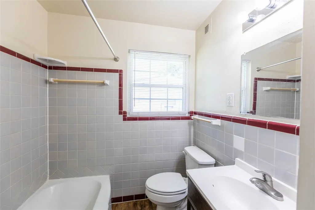 2627 Tealford Drive Dallas TX 75228