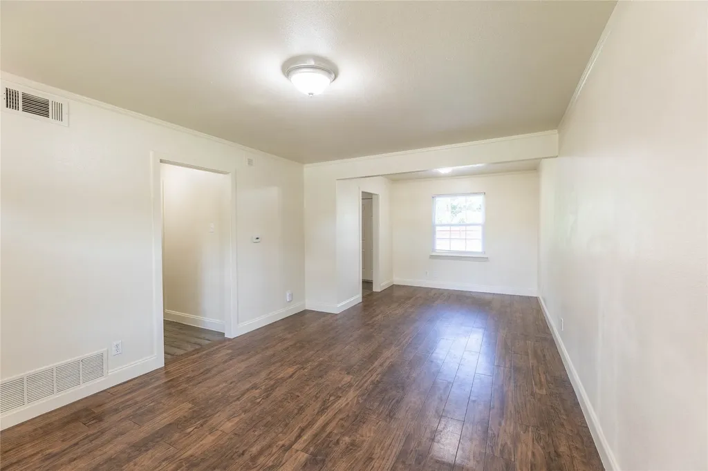 2627 Tealford Drive Dallas TX 75228