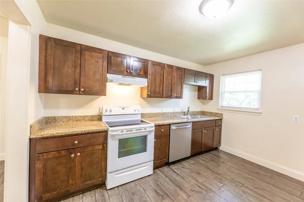 2627 Tealford Drive Dallas TX 75228