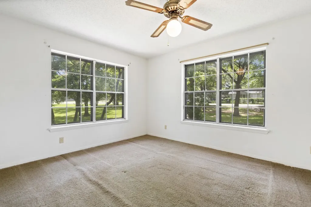 830 Layne Drive Denison TX 75020