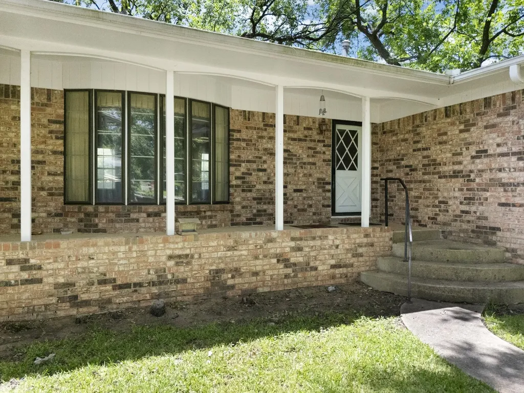 830 Layne Drive Denison TX 75020