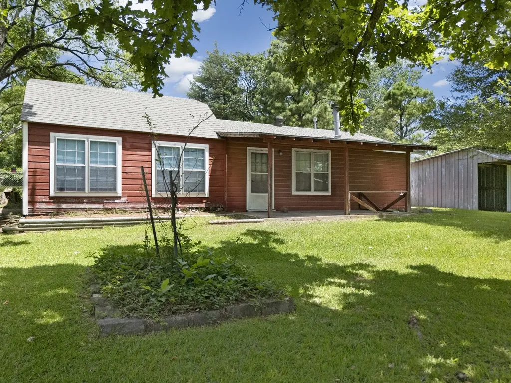 830 Layne Drive Denison TX 75020