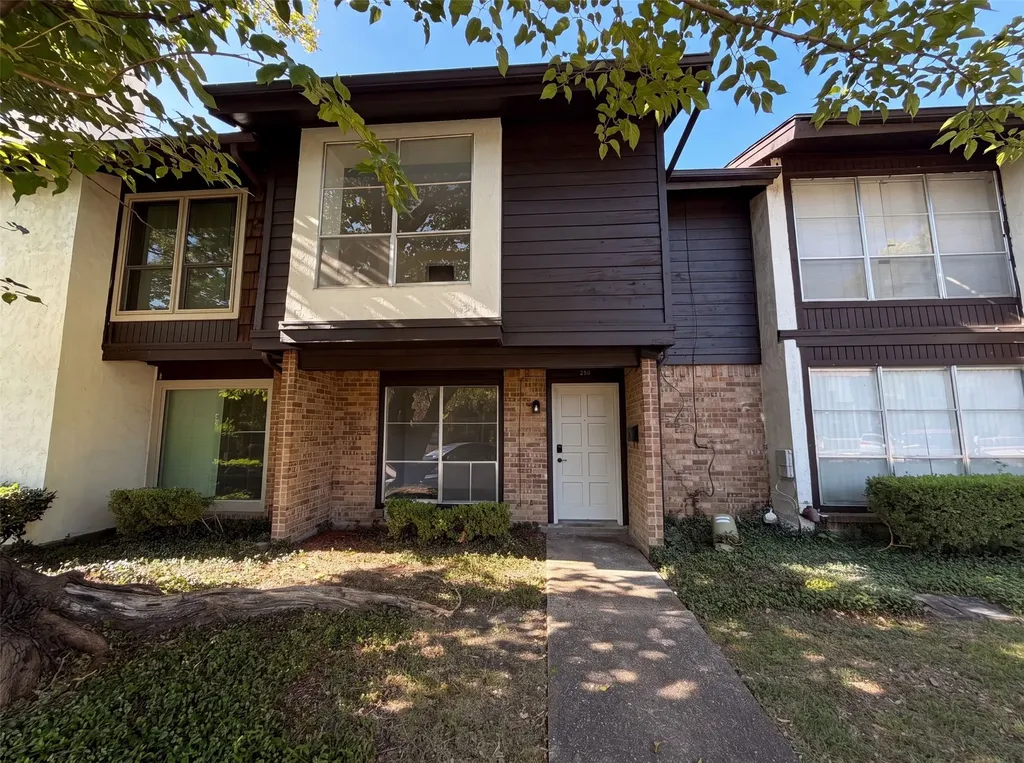 260 Rolling Hills Place Lancaster TX 75146