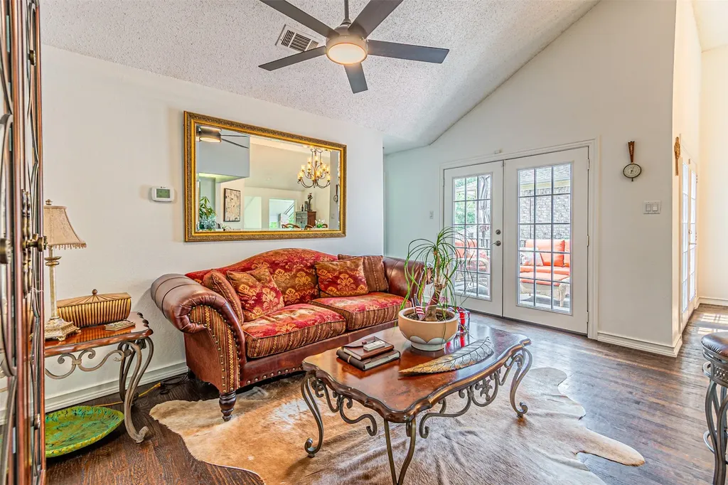 2903 Golden Gate Court Carrollton TX 75007