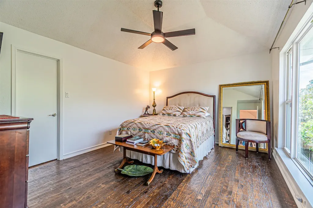 2903 Golden Gate Court Carrollton TX 75007