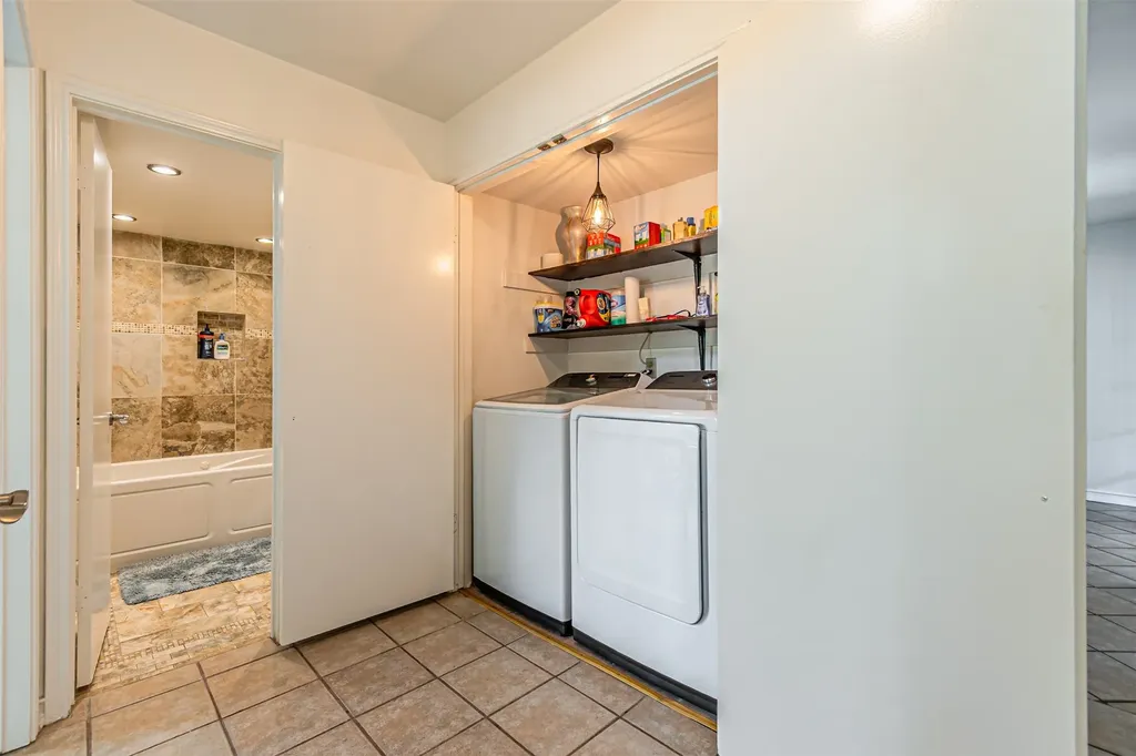 2903 Golden Gate Court Carrollton TX 75007