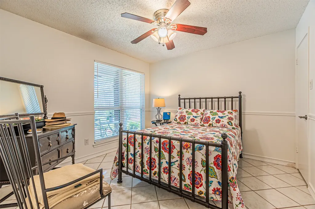 2903 Golden Gate Court Carrollton TX 75007