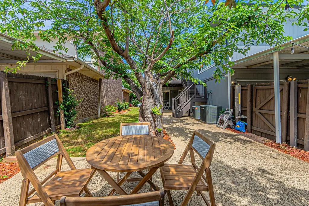 2903 Golden Gate Court Carrollton TX 75007