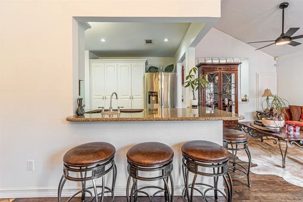 2903 Golden Gate Court Carrollton TX 75007