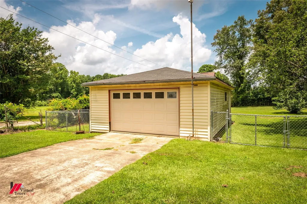 1010 Plain Dealing Road Springhill LA 71075