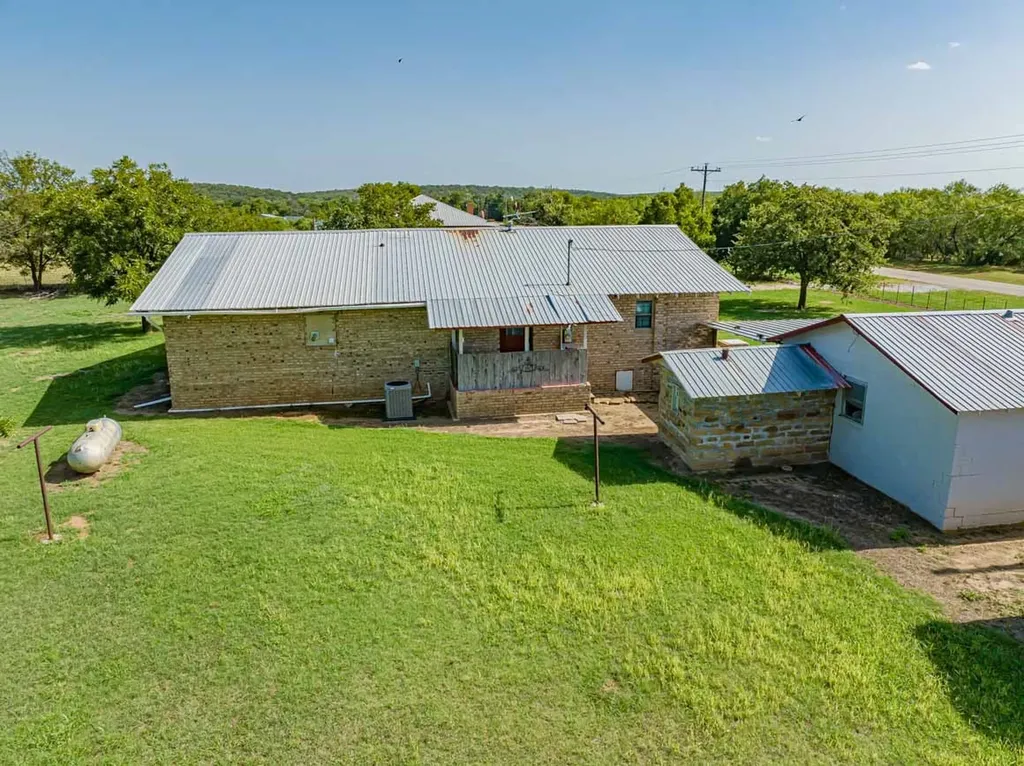 10256 Fm 1852 Breckenridge TX 76424