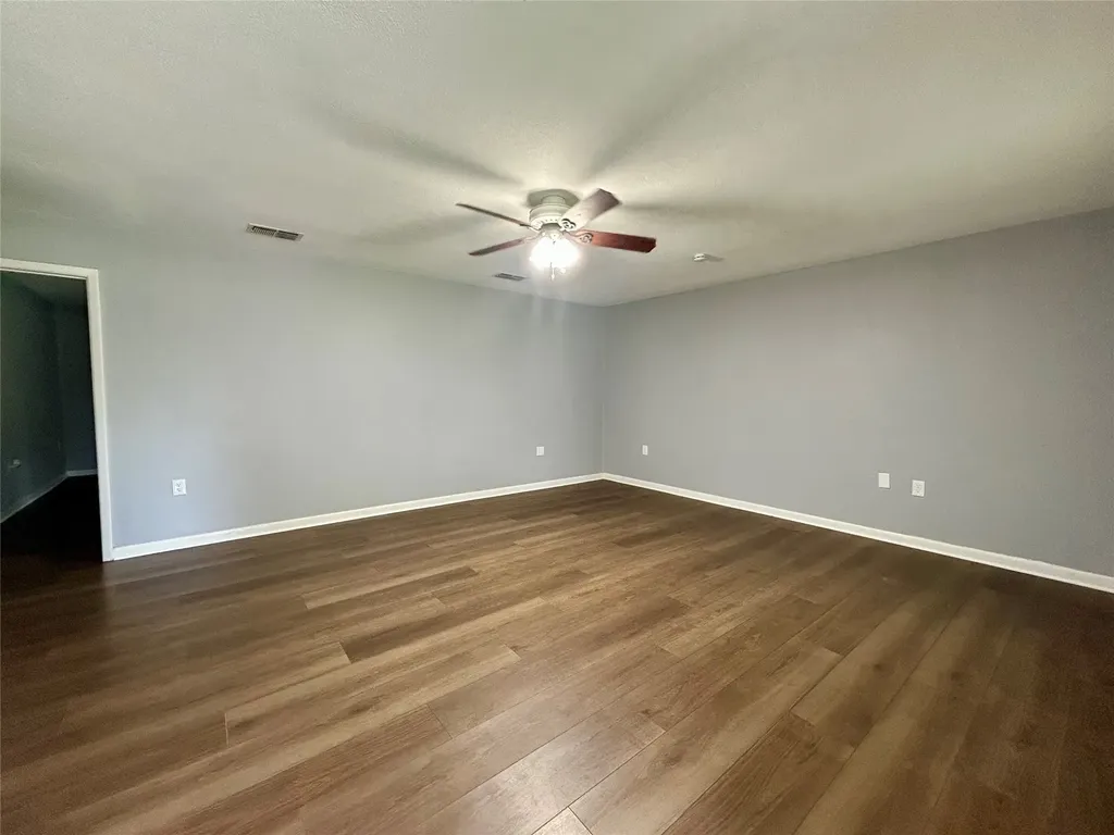 111 S Canton Street Mexia TX 76667