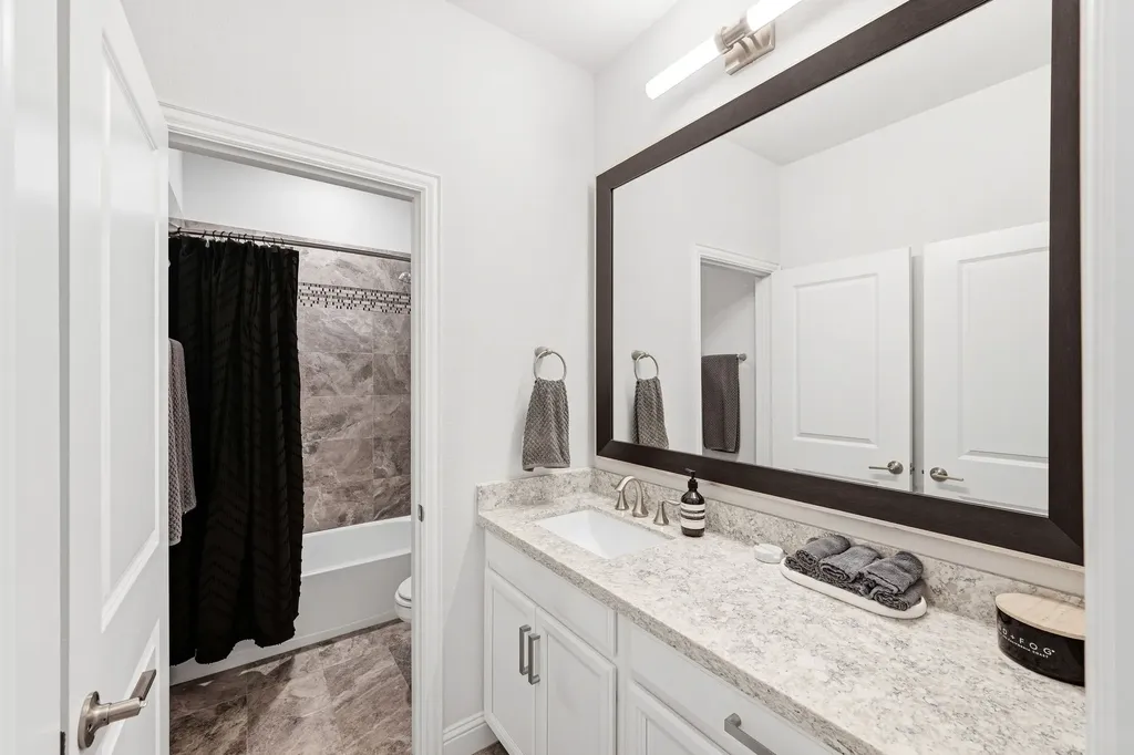 4721 Franklin Drive Carrollton TX 75010